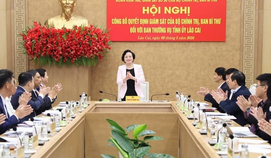 Công bố quyết định kiểm tra, giám sát của Bộ Chính trị đối với Ban Thường vụ Tỉnh ủy Lào Cai