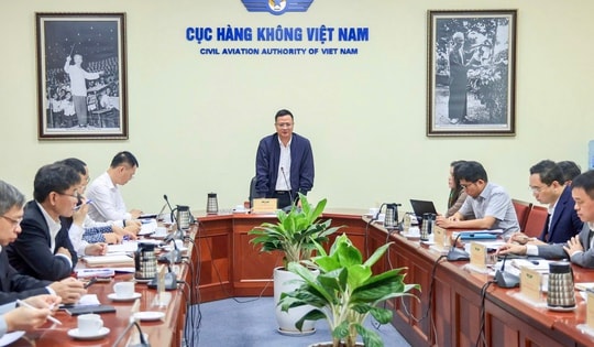 Hàng không Việt Nam họp bàn tìm phương án ứng phó giá nhiên liệu tăng mạnh