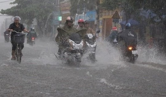 Cảnh báo mưa kéo dài ở miền Trung