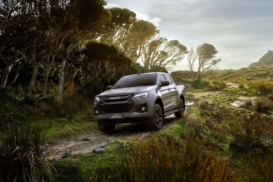 Bảng giá xe Isuzu D-Max mới nhất tháng 3/2026
