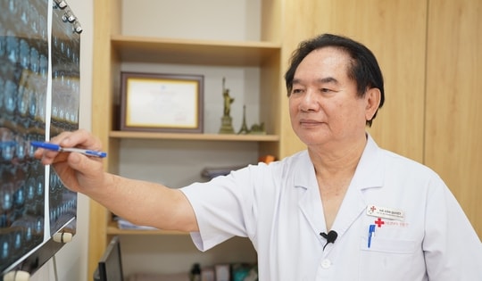 GS.TS.BS. Hà Văn Quyết: Người 'soi sáng' những góc khuất tiêu hóa với công nghệ hiện đại