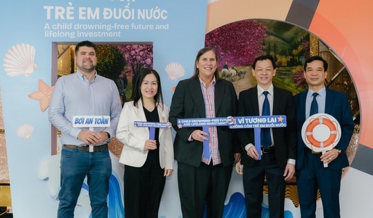 Cùng cam kết vì tương lai không còn trẻ em đuối nước tại Việt Nam