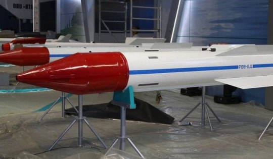 'Siêu tên lửa' R-37M Nga giúp tiêm kích Su-30MKI Ấn Độ tăng gấp ba tầm bắn không chiến