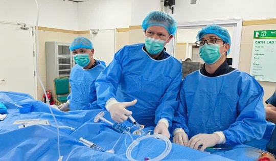 Bóng phủ thuốc, lựa chọn mới cho điều trị bệnh mạch vành