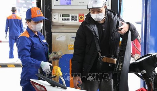 Sẽ tiếp tục sử dụng Quỹ bình ổn giá xăng dầu để kiềm chế đà tăng giá