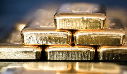 Giá vàng thế giới kết thúc tuần với tâm thế phòng thủ