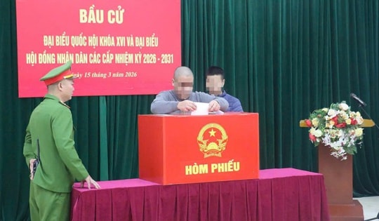 Những cử tri đặc biệt thực hiện quyền công dân, hướng tới làm lại cuộc đời