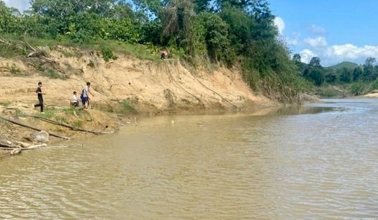 Tắm sông, học sinh lớp 3 ở Đắk Lắk đuối nước thương tâm