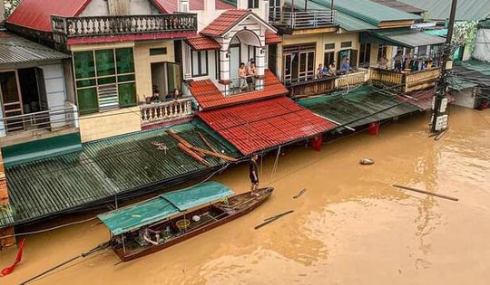 Tăng cường quan trắc khí tượng trước nguy cơ thiên tai cực đoan gia tăng