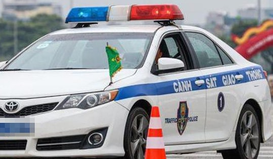 Lâm Đồng kiên quyết xử lý xe gắn còi, đèn, cờ hiệu dành cho xe ưu tiên trái phép