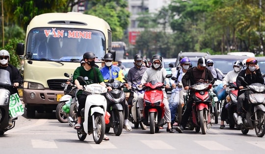 Nắng nóng năm nay đến sớm và gay gắt hơn trung bình nhiều năm