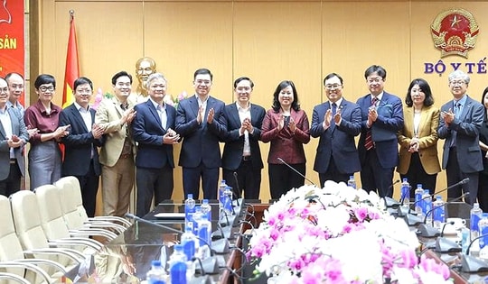 Thúc đẩy tăng cường quan hệ hợp tác y tế sâu, rộng giữa Việt Nam - Hàn Quốc