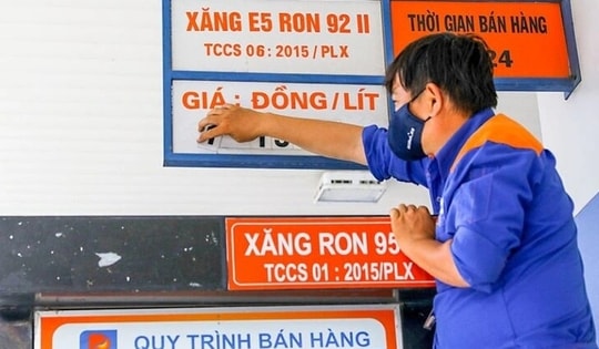 Bỏ ngưỡng 7%, giá xăng dầu tăng từ 15% trở lên sẽ điều chỉnh