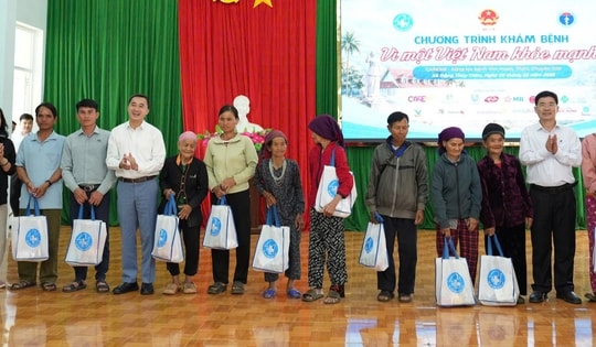 Lan tỏa tinh thần phụng sự vì sức khỏe nhân dân từ vùng đất mang tên liệt sĩ, bác sĩ Đặng Thùy Trâm