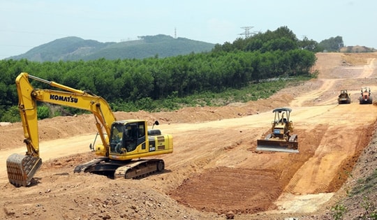 Thủ tướng chỉ đạo loạt biện pháp bình ổn giá vật liệu xây dựng, đẩy nhanh các dự án trọng điểm quốc gia