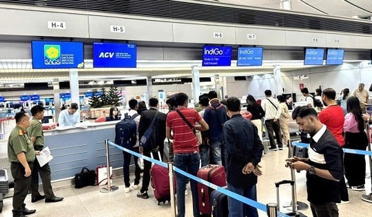 Đồng Nai: Trục xuất về nước 36 người Bangladesh lao động ‘chui’