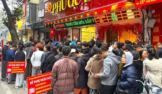 Giá vàng sáng 22/3 giảm mạnh nhất từ sau chiến sự Trung Đông