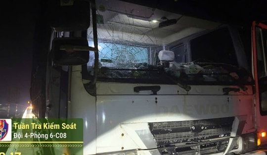 Thủ phạm ném đá nhiều phương tiện đang lưu thông trên cao tốc trong đêm