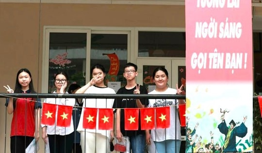 Hà Nội tăng hàng nghìn chỉ tiêu lớp 10 từ 6 ngôi trường mới