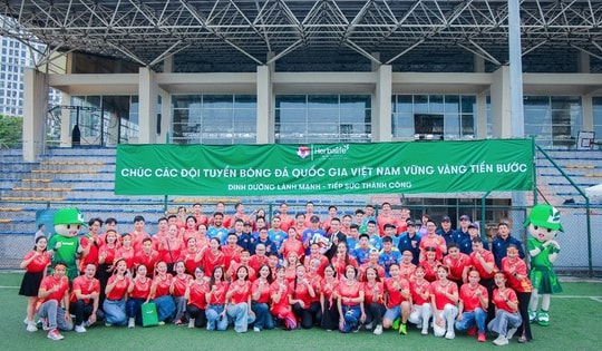 Herbalife Việt Nam cùng Liên đoàn Bóng đá Việt Nam tiếp sức Đội tuyển Bóng đá Quốc gia Việt Nam chuẩn bị cho mùa giải mới 2026