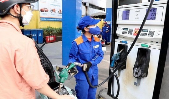 Chủ động điều hành, đảm bảo nguồn cung xăng dầu ổn định trong mọi tình huống