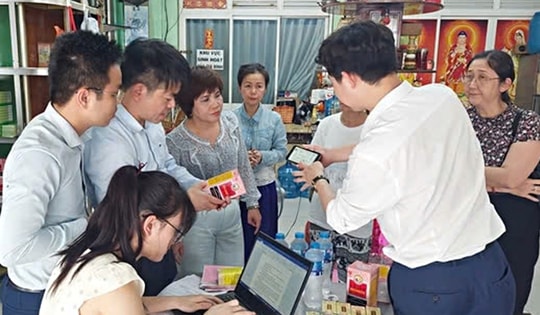 TP.HCM siết chặt chống buôn lậu, hàng giả, tập trung nhóm hàng ảnh hưởng trực tiếp sức khoẻ