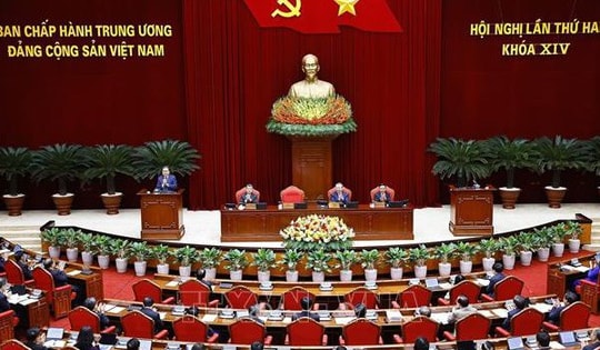 Thông cáo về ngày làm việc thứ ba và bế mạc Hội nghị Trung ương 2 khoá XIV