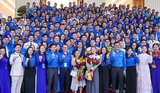 Thủ tướng: Thanh niên là lực lượng tiên phong xây dựng đất nước giàu mạnh