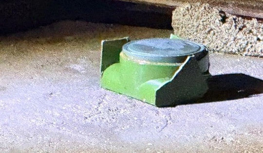 Mỹ rải bom chống tăng để 'khóa chân' bệ phóng tên lửa Iran?