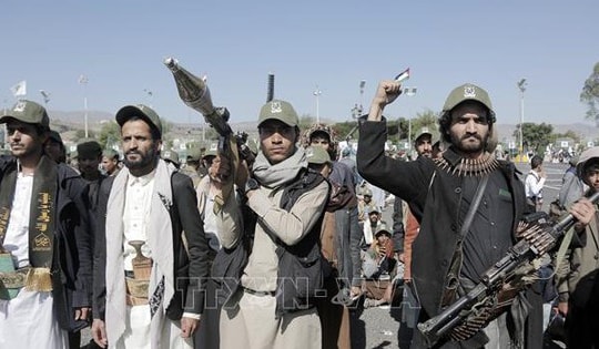 Lực lượng Houthi tham chiến, thêm mặt trận mới trong xung đột Trung Đông