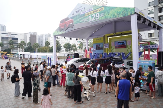 Khách hàng lái thử VF MPV 7: Xe chở đủ 7 người mà tăng tốc cực nhẹ, êm ái