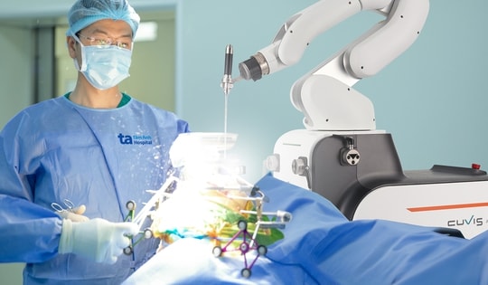 Việt Nam lần đầu có Robot AI thay khớp thế hệ mới, tăng cao hiệu quả và an toàn
