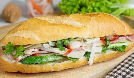 Vụ 62 người nghi ngộ độc sau ăn bánh mì: Đắk Lắk kiểm tra loạt cơ sở thực phẩm