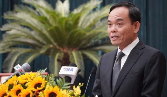 Bí thư Thành ủy TPHCM: Đại biểu HĐND phải gần dân, nói đúng tiếng nói của dân