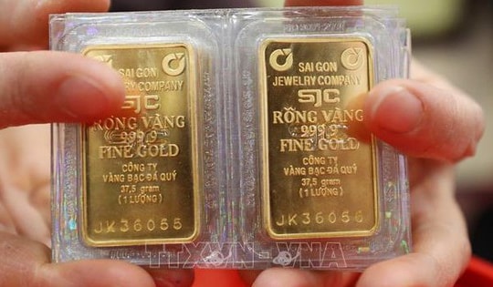 Giá vàng sáng 31/3 phục hồi, thị trường vẫn 'giằng co'