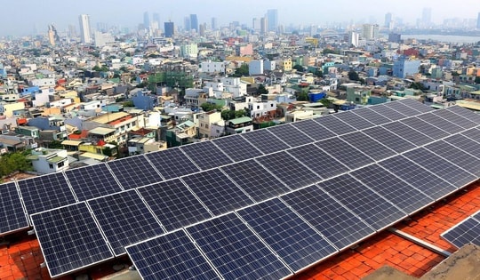 Thủ tướng chỉ thị siết tiết kiệm điện, thúc đẩy điện mặt trời mái nhà