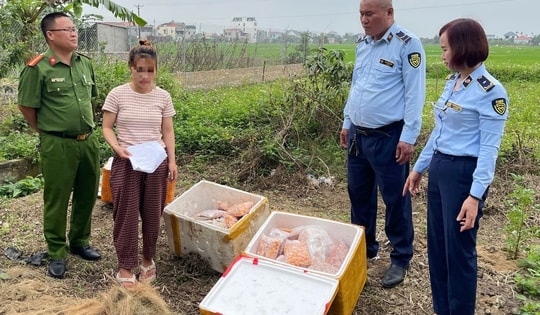 Bán hàng tạ thực phẩm đông lạnh trên Facebook nhưng không rõ nguồn gốc xuất xứ