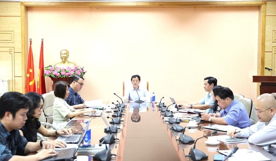 Không để kỹ thuật làm chậm chuyển đổi số y tế: Lãnh đạo Bộ Y tế siết tiến độ triển khai