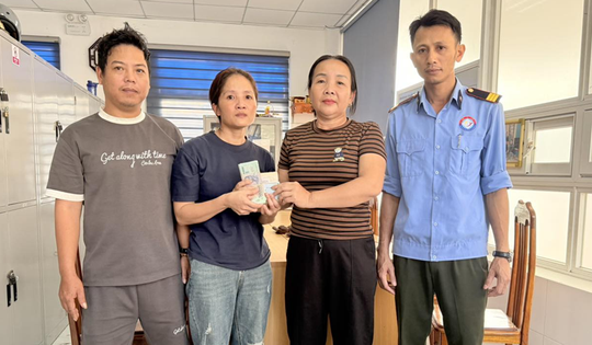 Hành động tử tế của người phụ nữ khi nhặt được số tiền lớn ở bệnh viện