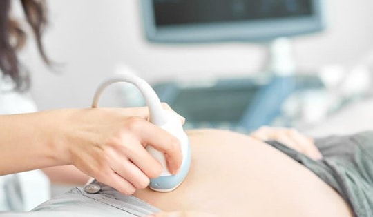 Đề xuất đình chỉ hành nghề bác sĩ tiết lộ giới tính thai nhi: Phạt là cần nhưng phải thay đổi nhận thức