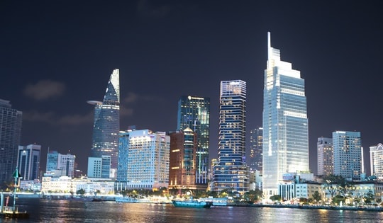 TPHCM yêu cầu hạn chế cắt điện vào ban đêm và giờ cao điểm nắng nóng