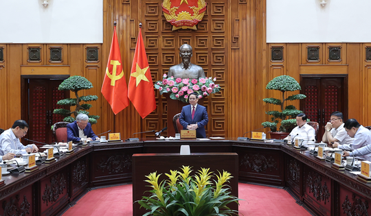 Thủ tướng chỉ đạo sớm triển khai kho dự trữ dầu thô quốc gia tại Thanh Hóa