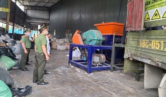 Tiêu hủy 6.000 áo phông in không đầy đủ bản đồ Việt Nam