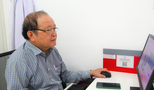 Tiến sĩ, bác sĩ Trần Bá Thoại: 'Ngược gió' mà đi, tận hiến cho đời