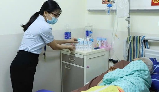 Bệnh viện Ung bướu TPHCM triển khai tiêm vaccine 0 đồng và tầm soát ung thư cho người dân