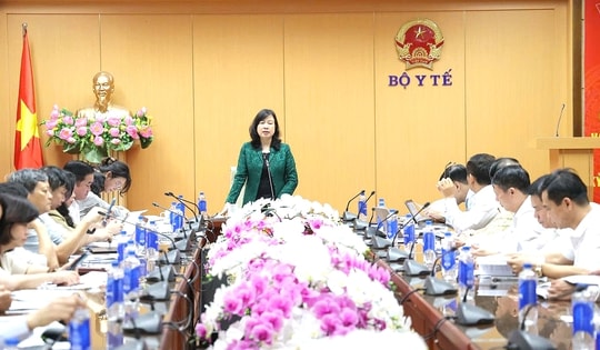 Khám sức khỏe định kỳ, sàng lọc miễn phí cho người dân đảm bảo độ bao phủ, trên nền tảng Sổ sức khỏe điện tử