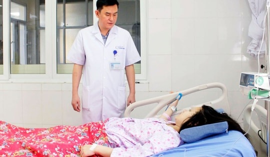 'Báo động đỏ' nội viện cứu hai mẹ con sản phụ thoát lằn ranh sinh tử