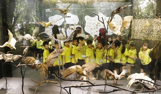 Điểm chạm di sản đang hút khách ở Thủ đô