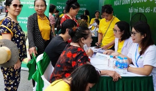 Đưa dinh dưỡng đến gần người dân tại Ngày Sức khỏe toàn dân 7/4