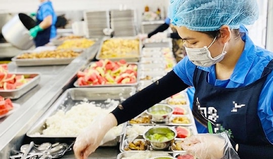 Thịt lợn bệnh vào trường học: Chuyên gia chỉ rõ những nguy hại khôn lường